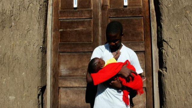 Nigeria approves paternity leave for civil servants