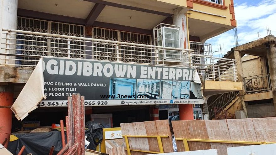 A/R: One dead following robbery attack on two revenue shops