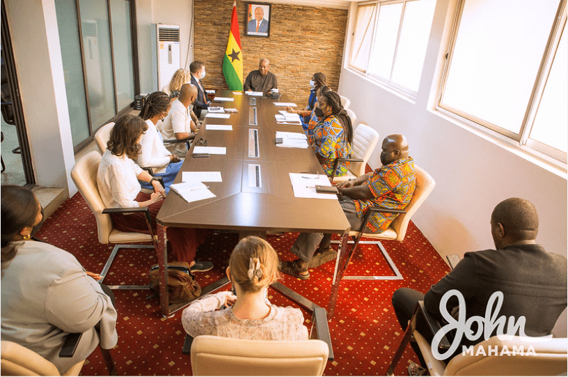 John Mahama receives UK’s Commonwealth Parliamentarians