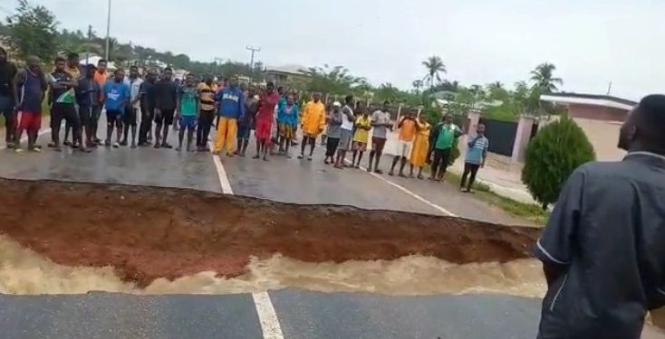 Highway Authority assures Cape Coast-Twifo Praso road will soon be accessible after bridge collapses