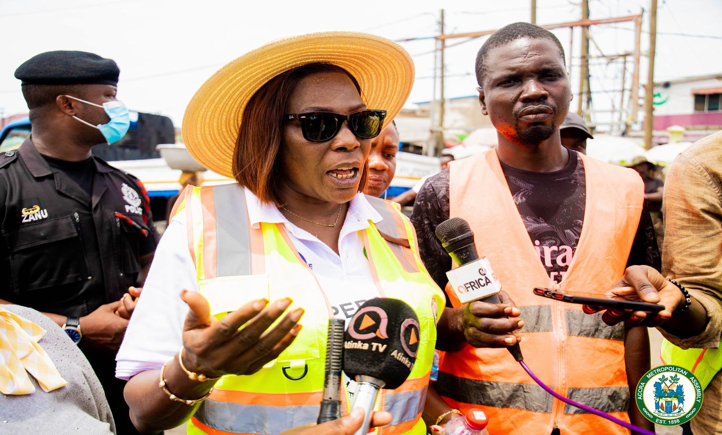 Mayor Sackey leads massive clean-up exercise at Agbogbloshie Market to improve sanitation