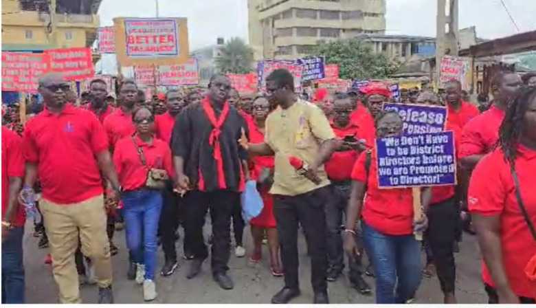 Teachers protest over poor conditions of service
