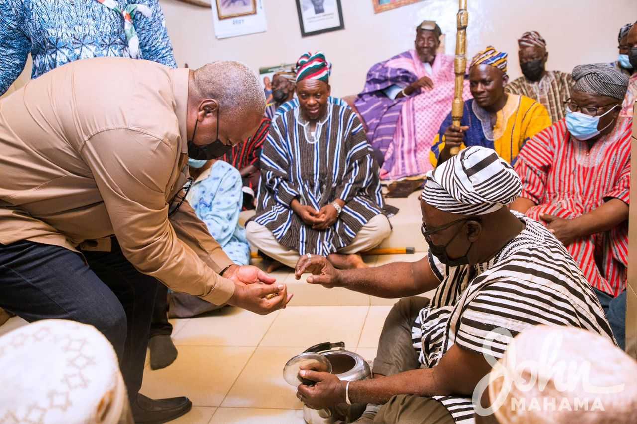 Mahama takes campaign to North East Region