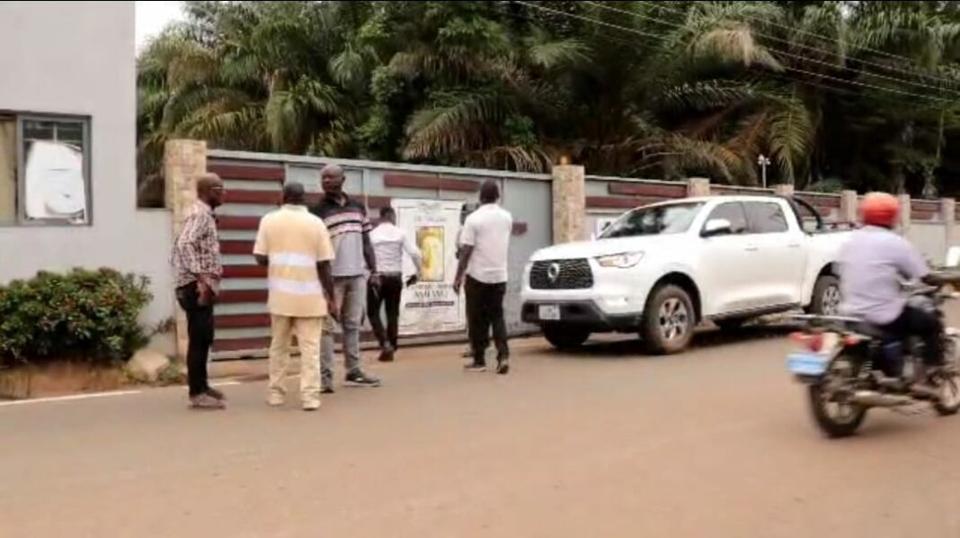 Amewu-bailiff-1-1068×598