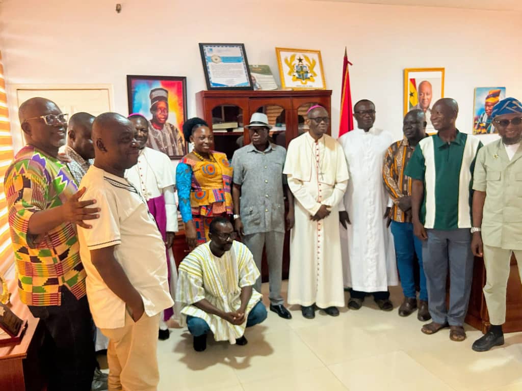 Upper East Regional Minister urges Catholic Church to pray for peace in Bawku