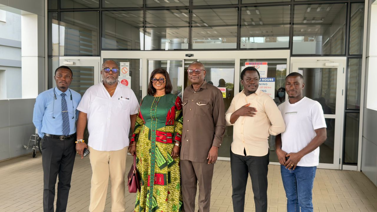 WhatsApp Image 2025-12-08 at 15.52.32