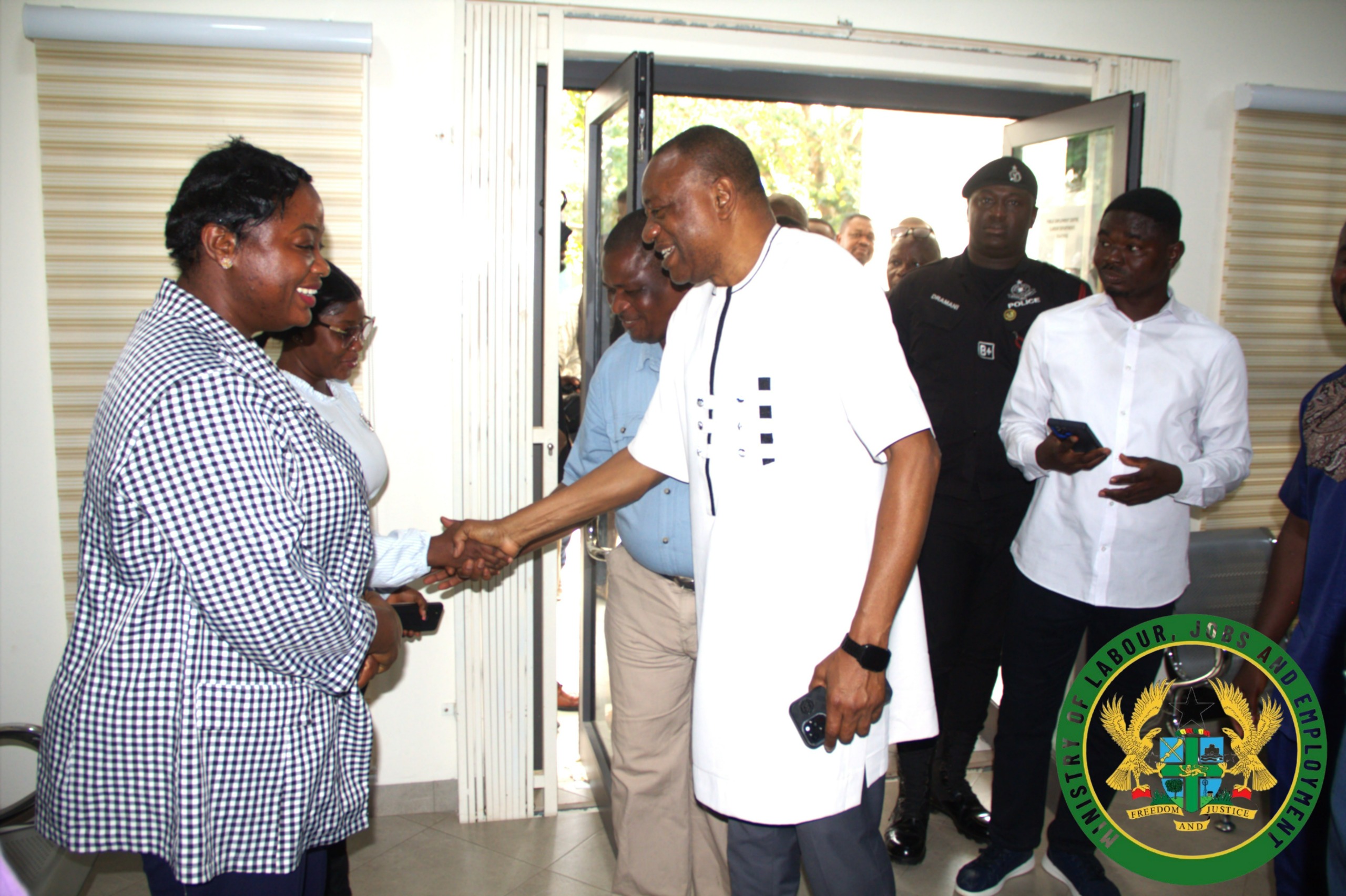 WhatsApp Image 2025-12-11 at 17.43.28